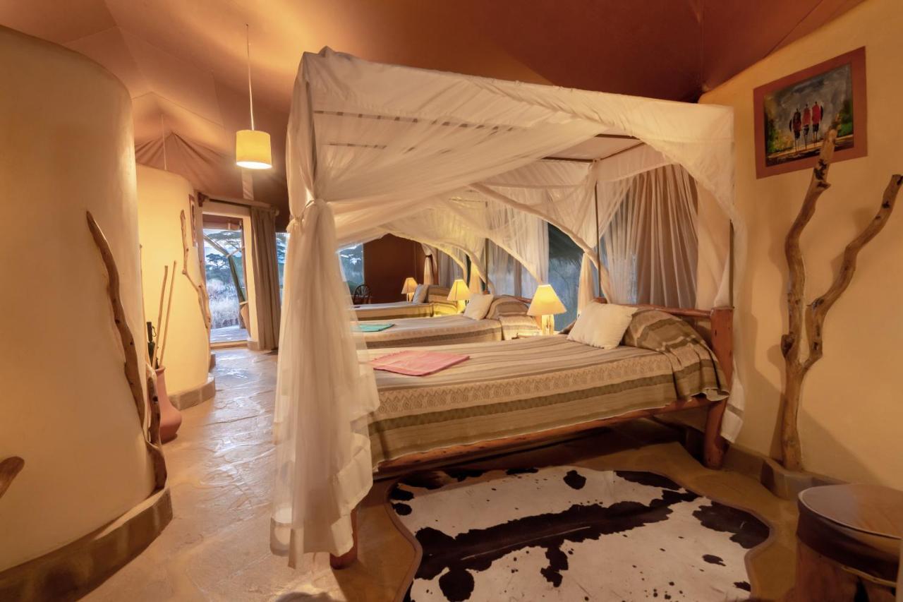 Kibo Safari Camp Vila Amboseli Exterior foto