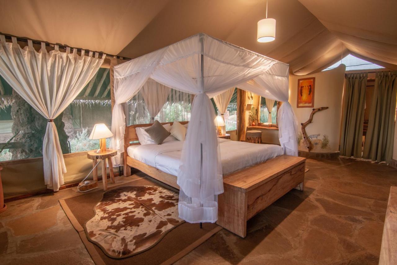 Kibo Safari Camp Vila Amboseli Exterior foto