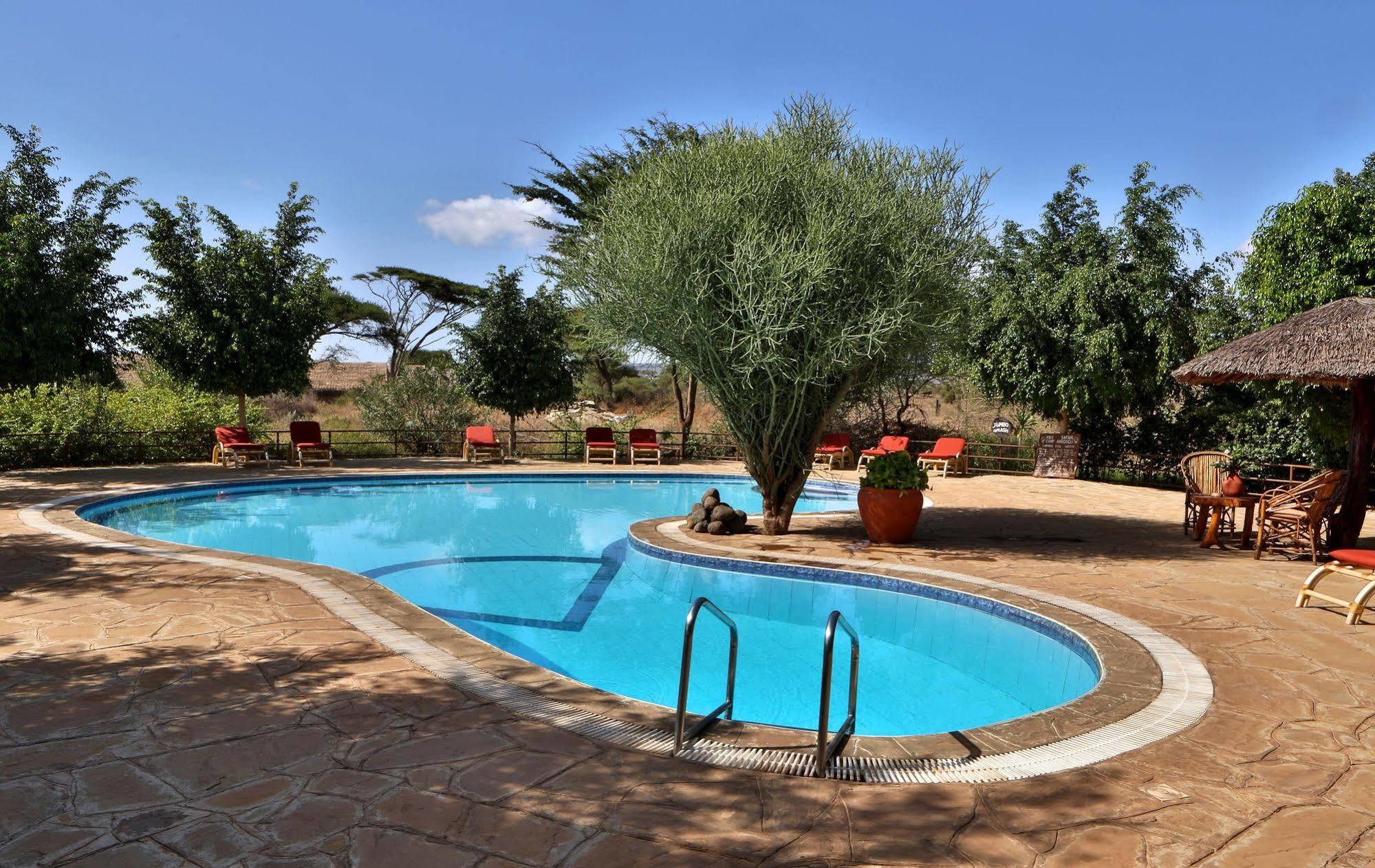 Kibo Safari Camp Vila Amboseli Exterior foto
