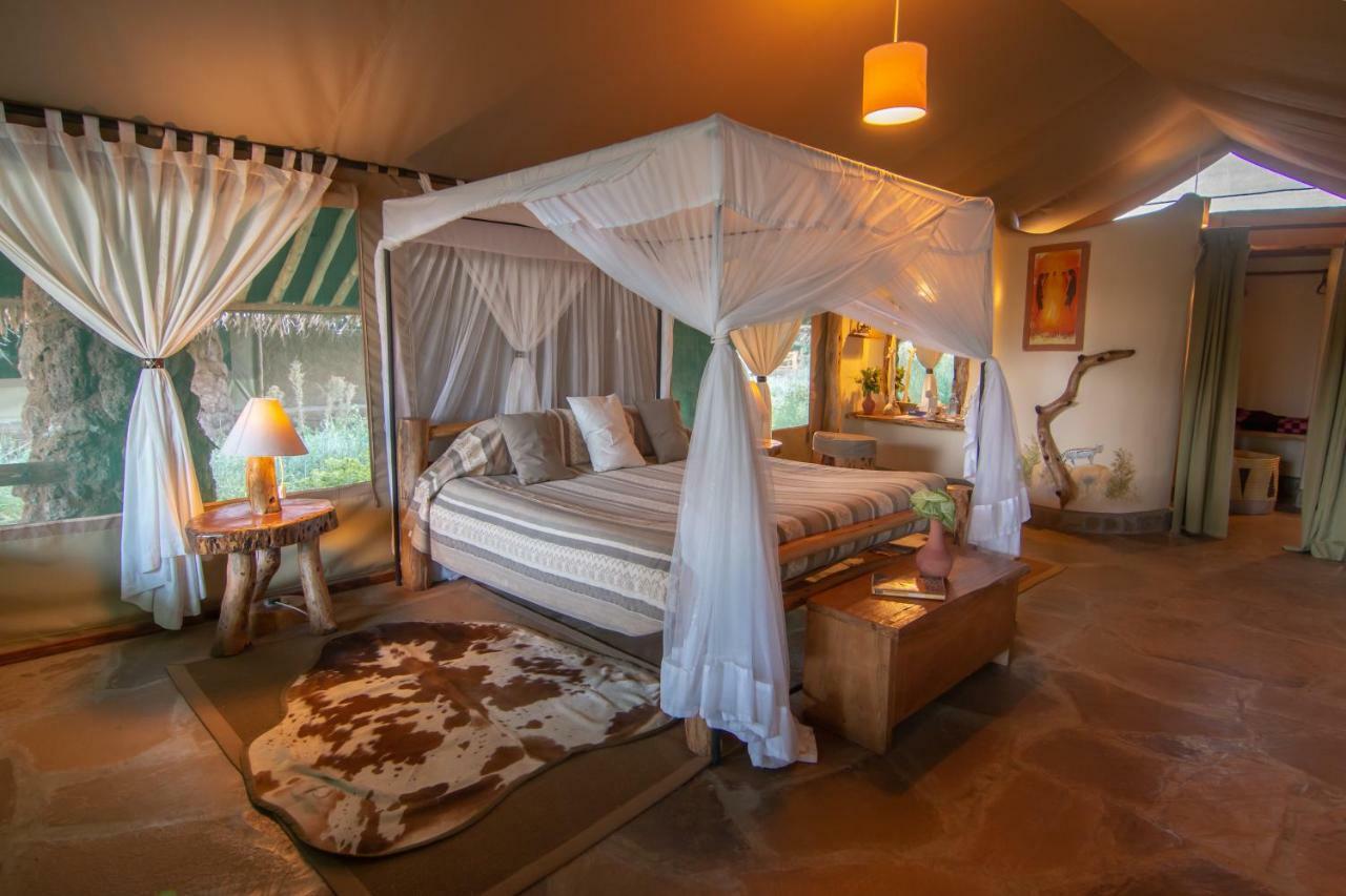 Kibo Safari Camp Vila Amboseli Exterior foto